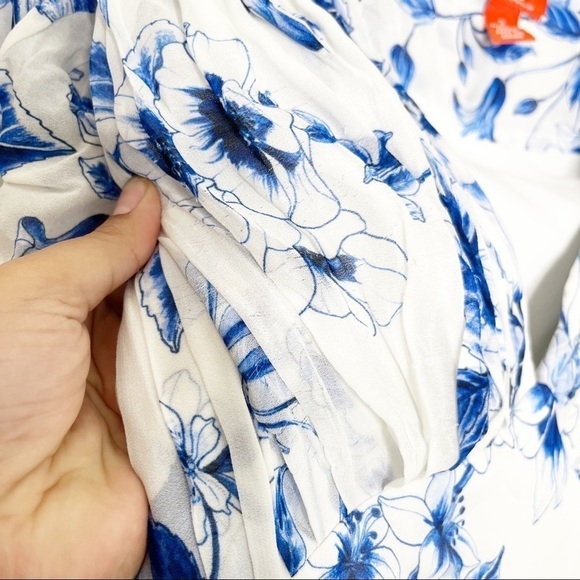 ML Monique Lhuillier White Floral Wrap Dress Bridesmaids Bridal Size 2 - Picture 8 of 11